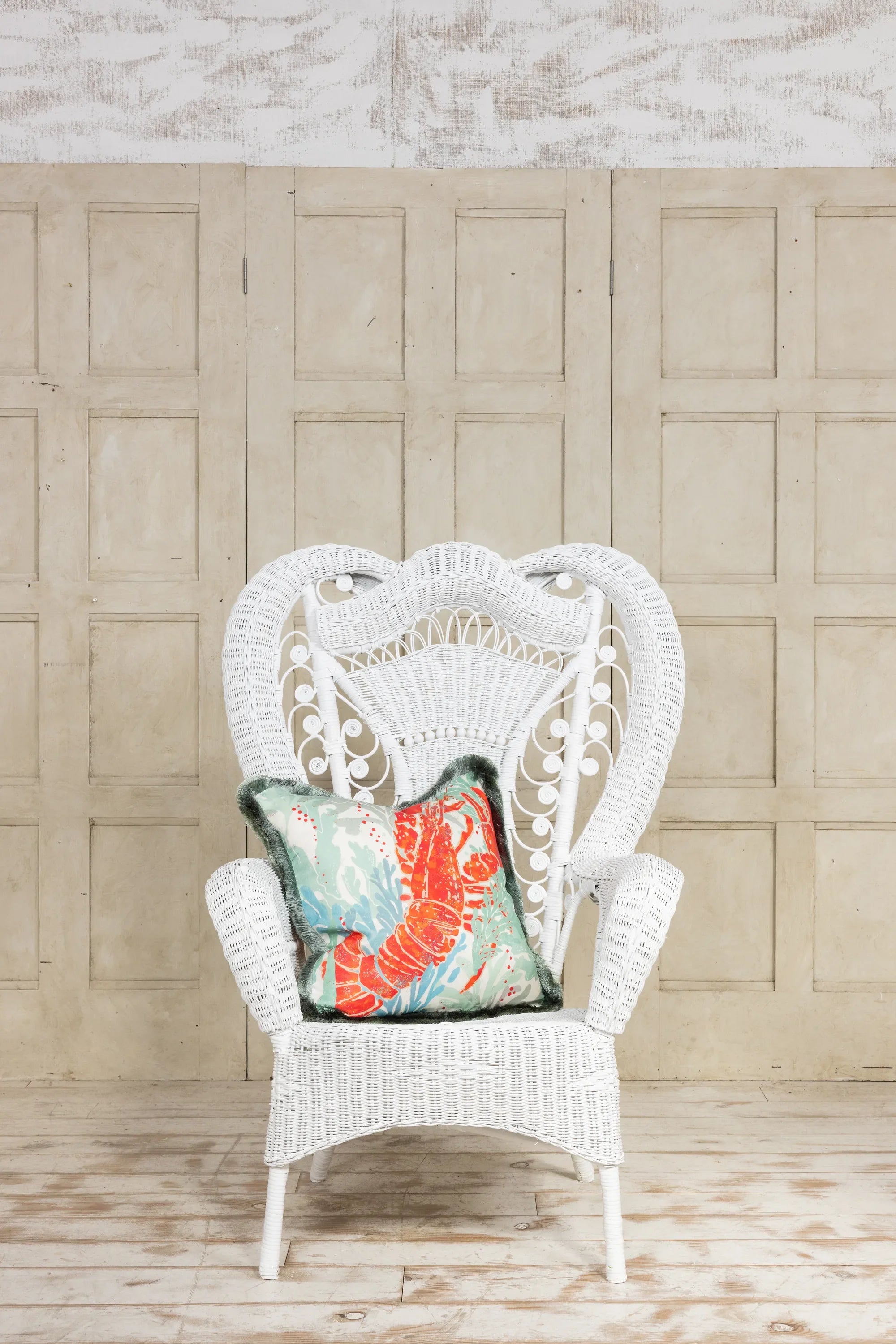 Queen of Hearts rare wicker Chair - 1890's