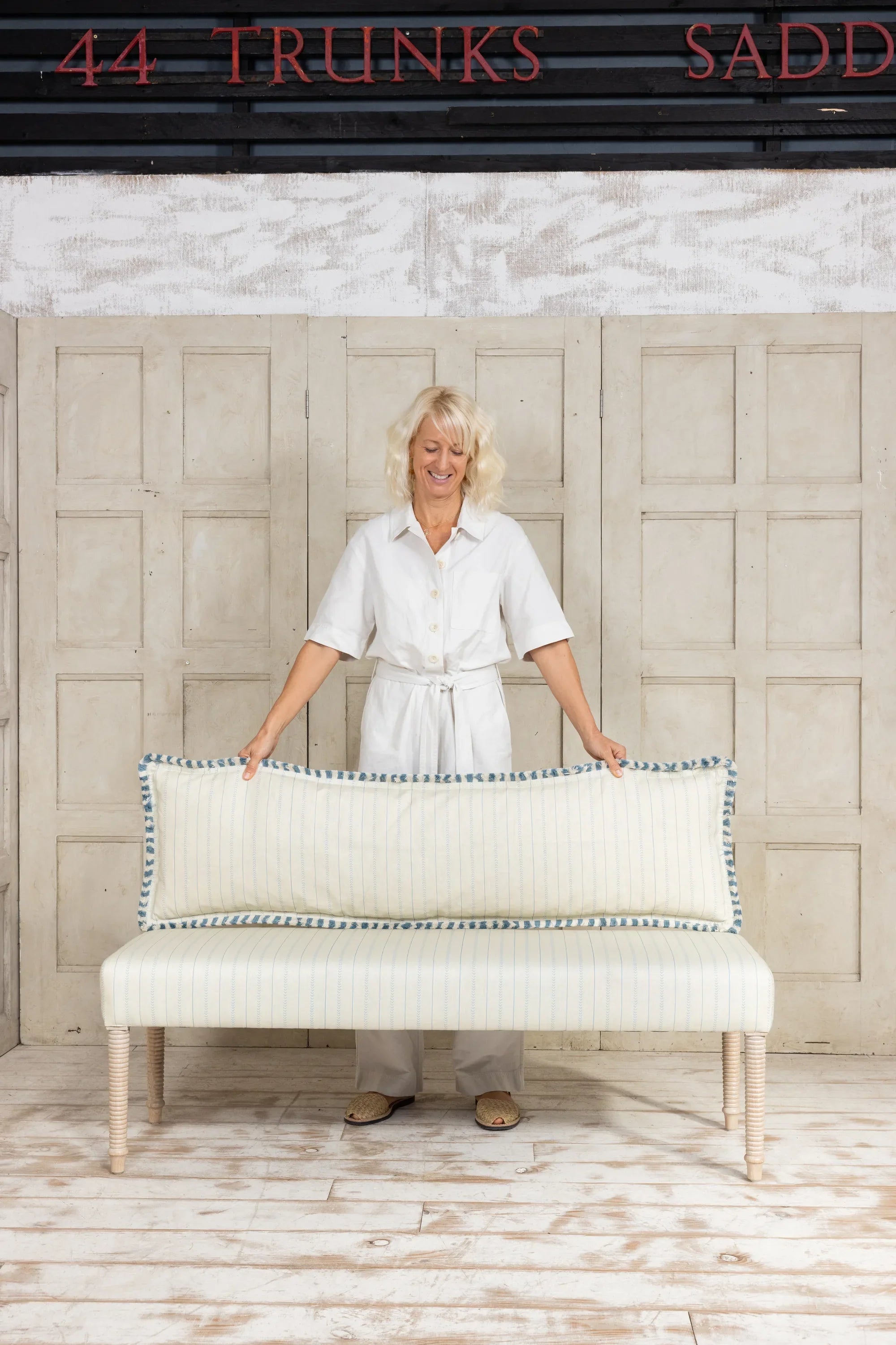 Rope Twist Bench ( no cushion )