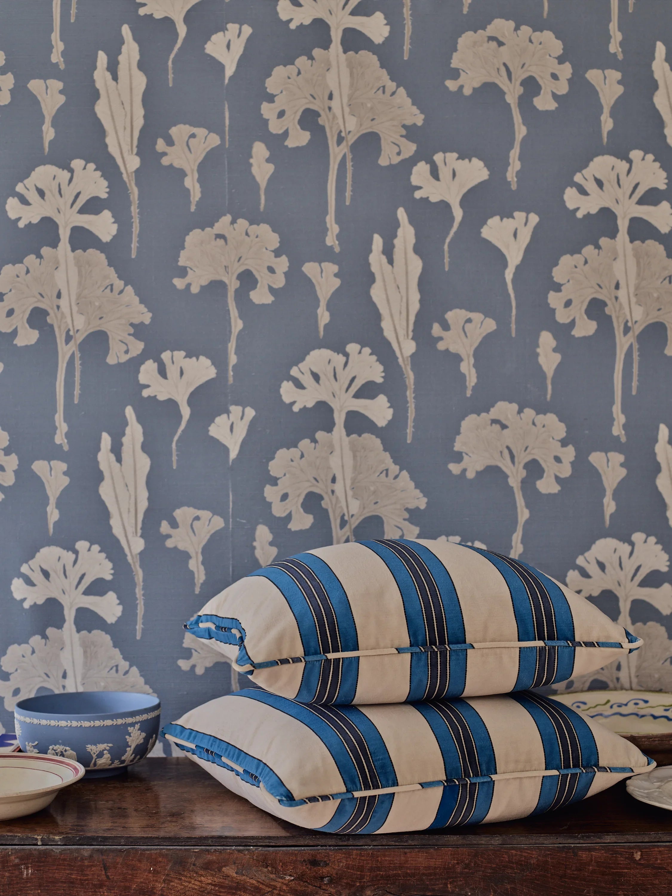 Cobalt Vintage Deckchair Self Piped Cushion Medium